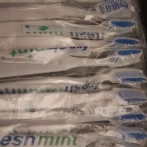 FRESHMINT toothbrushes